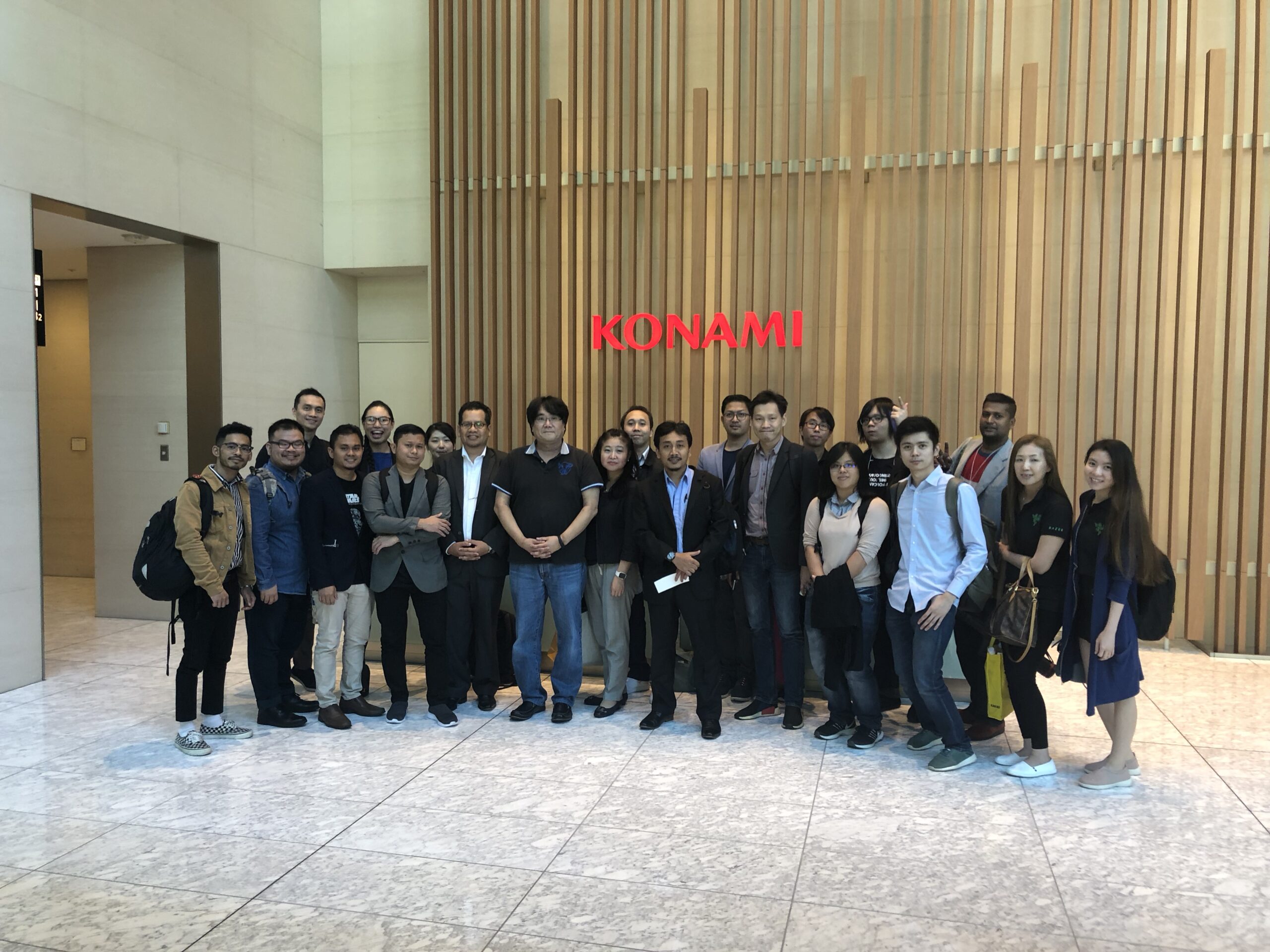 Tokyo Game Show Group Participants Photo